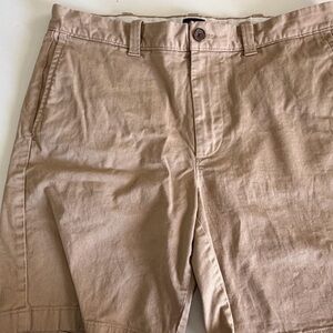 J. Crew Tan Flat Front Men Shorts